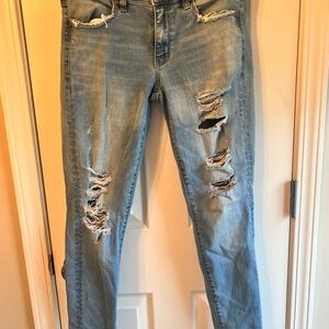 American Eagle Outfitters Light Blue Distressed Skinny Jeans